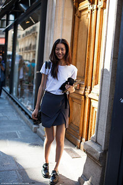 Model off duty liu wen: Skirt Outfits,  Fashion week,  Street Style  