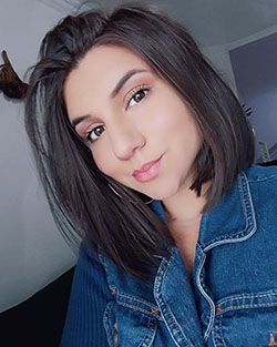 Ju Santos Instagram Black Hairstyle Ideas, Face Makeup Ideas, Girls Lips: Long hair,  Black hair,  Hairstyle Ideas,  Cute Instagram Girls,  Insta Beauty  