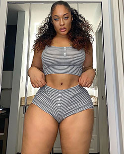 Kristiana King undergarment colour combination, hot thighs, legs picture: Black hair  