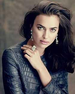 Hot Recent Irina Shayk Snapshot Instagram: makeup,  Instagram photos,  Earrings,  hair,  Beautiful Girls,  instagram profile picture,  instagram models,  Hot Instagram Models,  Instagram pictures,  Hot Irina Shayk,  Pretty Irina Shayk  