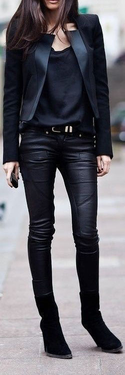 Colour outfit, you must try black concert outfit, leather jacket: Black Outfit,  Leather jacket  