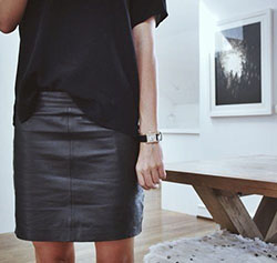 Capsule wardrobe leather skirt little black dress, capsule wardrobe: Pencil skirt,  T-Shirt Outfit,  Black Outfit,  Leather Skirt Outfit,  Little Black Dress  