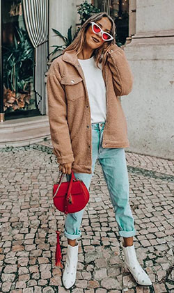 Pink colour combination with mom jeans, leggings, jacket: Casual Outfits,  Mom jeans,  Street Style  