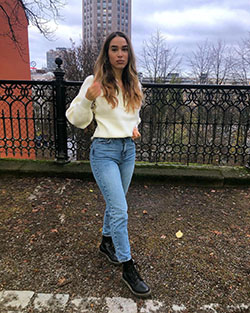 Brown and white denim, jeans, clothing ideas: Casual Outfits,  Brown And White Outfit  