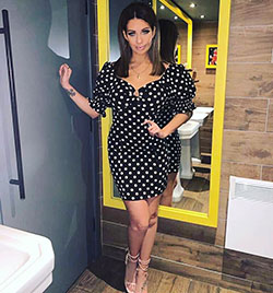 Yellow and black dress little black dress, female thighs: Polka dot,  Instagram girls,  Little Black Dress,  Yellow And Black Outfit  