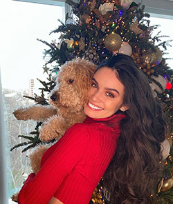 Anne De Paula Long Layered Hair, christmas decoration, christmas ornament: Christmas tree,  Christmas ornament,  Christmas decoration,  Long hair,  Teddy bear,  Christmas Eve  