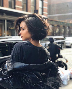 Lisa Ramos photography for girl, Black Hairstyle Ideas, Glossy Lips: Street Style,  Long hair,  Black hair,  Hairstyle Ideas,  Cute Instagram Girls  