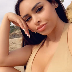 Fiorella Zelaya Black Hairstyle Ideas, Lovely Face, Glossy Lips: Gravure idol,  Black hair,  Instagram girls,  Cute Instagram Girls  