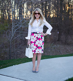 Magenta and white cute collections with pencil skirt, shorts: Pencil skirt,  Street Style,  Skirt Outfits,  Skirt Outfit Ideas  