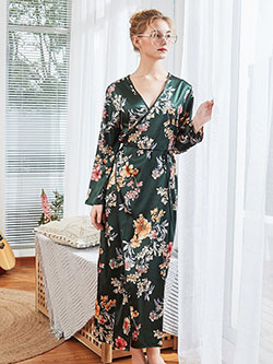 Clarissa Archer dress nightwear, day dress colour outfit, you must try: Kimono Outfit Ideas,  day dress  