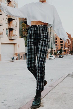 Instagram fashion emma chamberlain outfits, fashion accessory, brandy melville, street fashion, casual wear: Brandy Melville,  Fashion accessory,  Street Style,  Classy Winter Dresses  