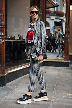 Platform oxford shoes street style: T-Shirt Outfit,  Platform shoe,  Oxford shoe,  Street Style,  Black And White  