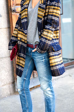 Blue yellow plaid coat, street fashion, plaid jacket, trench coat, plaid coat, t shirt: Trench coat,  T-Shirt Outfit,  Street Style,  yellow outfit,  Plaid Outfits  