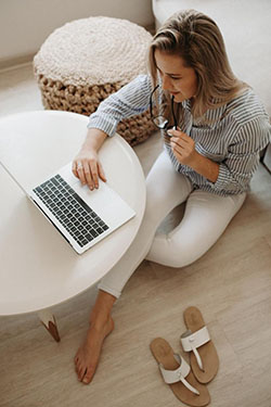 Clothing woman working, : Casual Outfits  