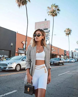 Colour outfit ideas 2020 bike shorts trend 2020, cycling shorts, street fashion, polka dot, crop top, t shirt: Crop top,  T-Shirt Outfit,  White Outfit,  Cycling shorts,  Street Style,  Blazers And Shorts Outfit,  Bralette Crop Top  