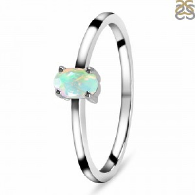 Amazing Ways To Style Your Opal Ring: 