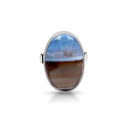 Sparkling Sophistication: Compelling Reasons To Embrace Statement Blue Opal Ring: 