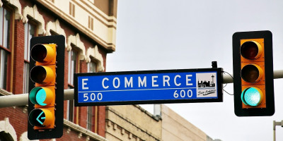 Modern Frontend vs. Backend E-commerce: Understanding the Difference, How They Work Together?: 