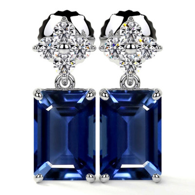 Prong Set Sapphire Earrings: 