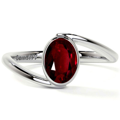 Oval Natural Ruby Ring: 