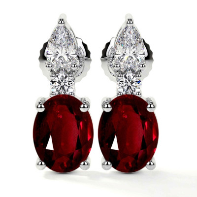 Natural Ruby Diamond Earrings: 
