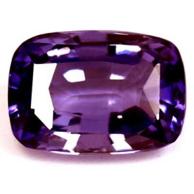 Natural Sapphire Color Changing Gemstone: 
