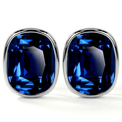 Tanzanite Stud Earrings in Cushion Cut: 