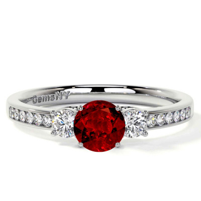 AAAA Grade Natural Ruby Ring in Round Shape: 