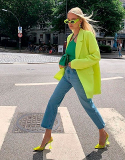 Outfit ideas jeans for work, business casual: Street Outfit Ideas  