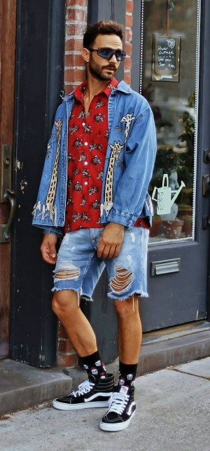 Shorts 90's summer outfits men: 