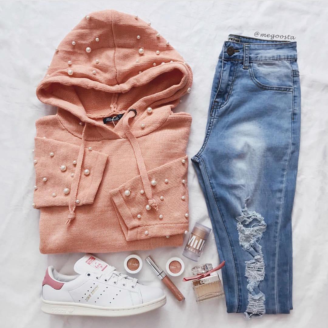 Shorts Outfit Max Black, Crop top: Plus size outfit,  summer outfits  