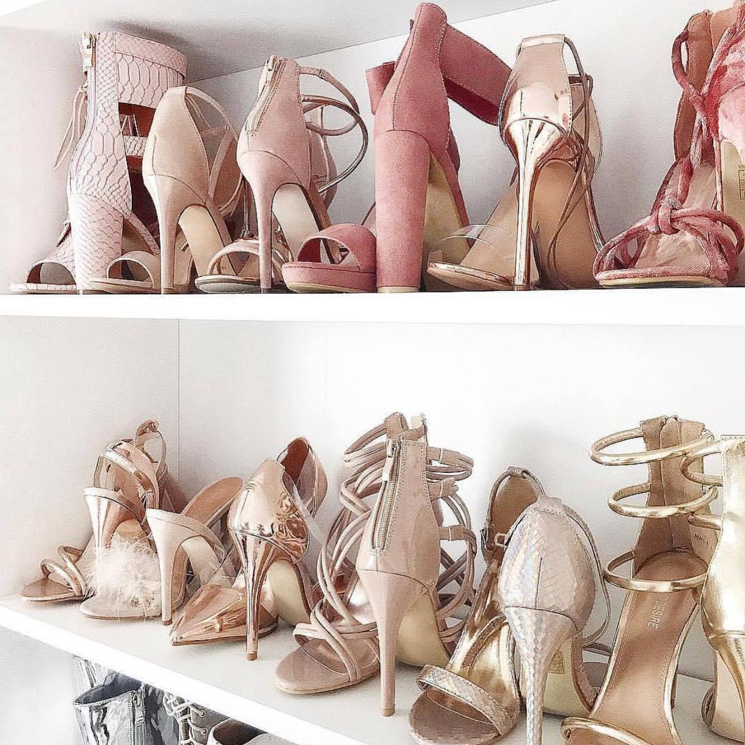 Keep things neutral : Ideas of High Heels Shoes For Girls: High-Heeled Shoe,  Stiletto heel,  High Heels For Girls,  Spring Outfits  