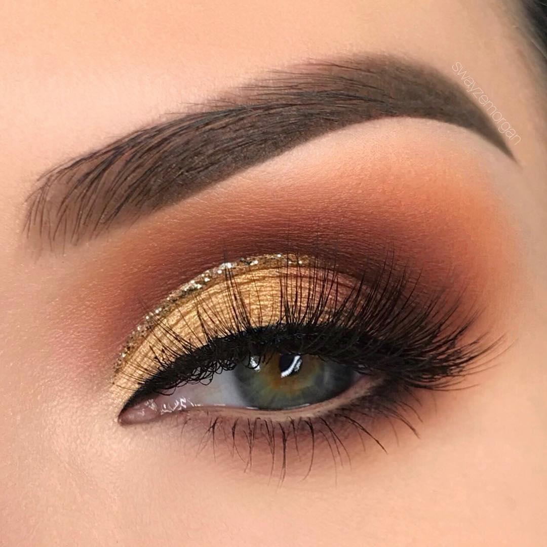 Makeup Ideas for Date Night : Perfection Tag someone who would love this Follow @fashionmakeupglam & tag for...