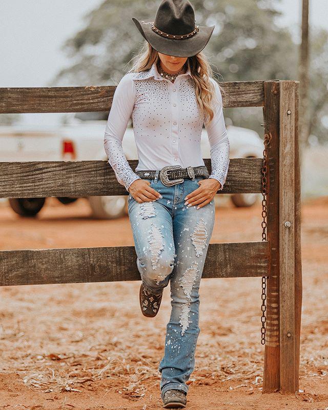 Skinny Jeans Girls Rodeo Cowgirl Costume Top Collection: Skinny Jeans,  Ripped Jeans,  Western wear,  Slim-Fit Pants,  Mom jeans,  Cowgirl Outfits,  cowgirl hat,  Country Outfits  