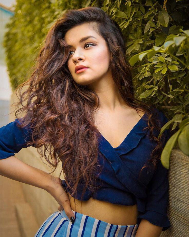 Clothing in India.: Avneet Kaur,  Fashion week  