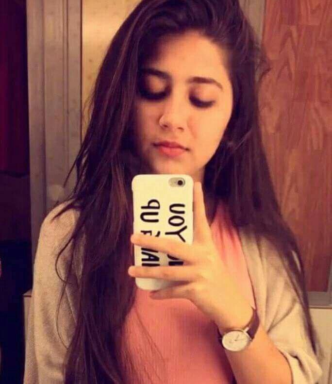 Bold and beautiful aditi bhatia fb, Yeh Hai Mohabbatein: Aditi Bhatia,  Shraddha Kapoor,  Hiba Nawab,  Yashika Aannand,  Ruhi Singh  