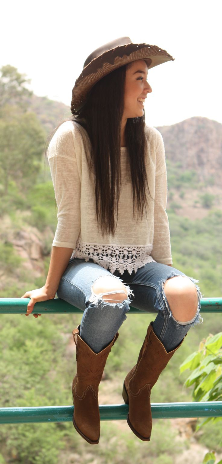 Hot Casual Cowgirl Outfit with Blue Ripped Denim and Brown Boots.: Cowboy boot,  Western wear,  Lapel pin,  Cowgirl,  cowgirl hat,  Country Outfits  