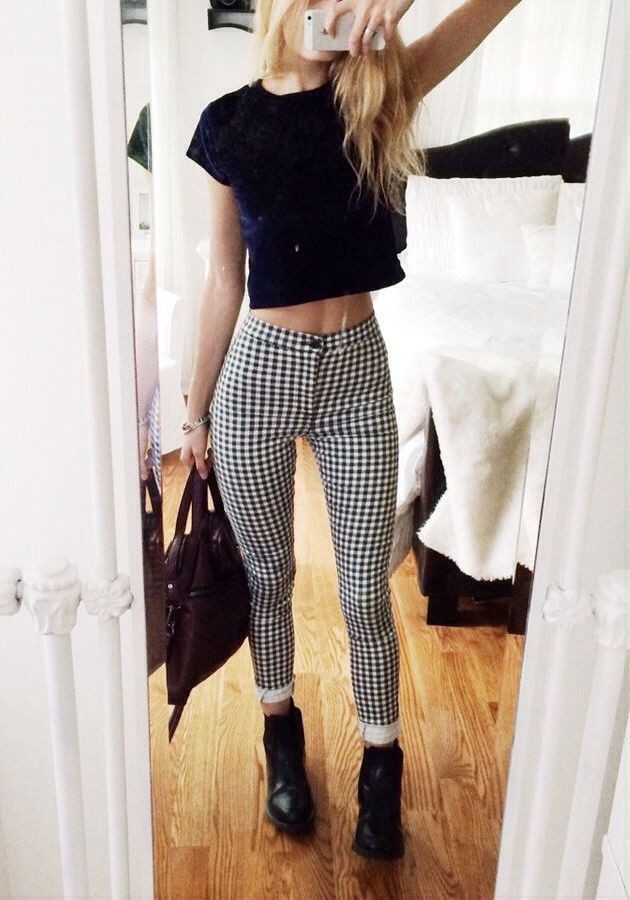 Plaid pants, Crop top, Slim-fit pants: Crop top,  Slim-Fit Pants,  Crop Top Outfits,  Checked Trousers  