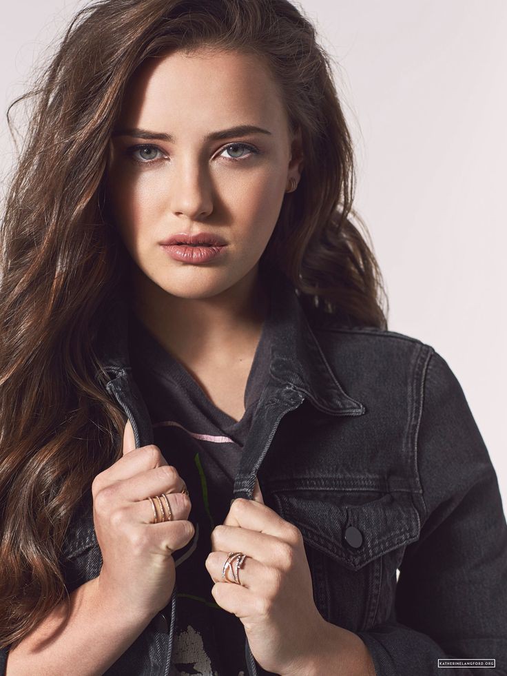 Hot 13 Reasons Why Actress: Television show,  Katherine Langford,  Hannah Baker,  Love,  Clay Jensen  