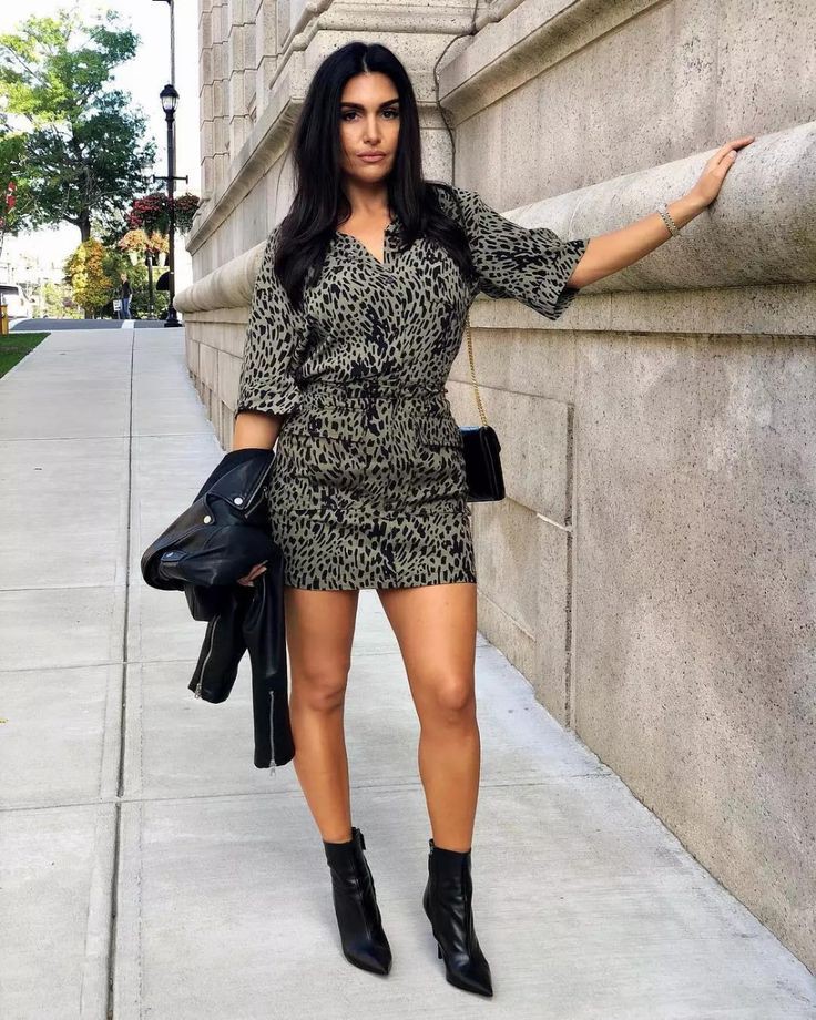 Molly Qerim Hot Pics, Street Style: Jalen Rose,  Cari Champion,  Sports commentator,  molly qerim,  Sports Anchor,  First Take  