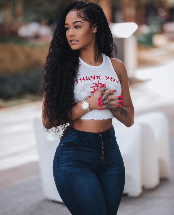 Baddie Outfit For Teenage School Girls With Crop Top: Black girls,  Baddie Outfits,  Casual Outfits  