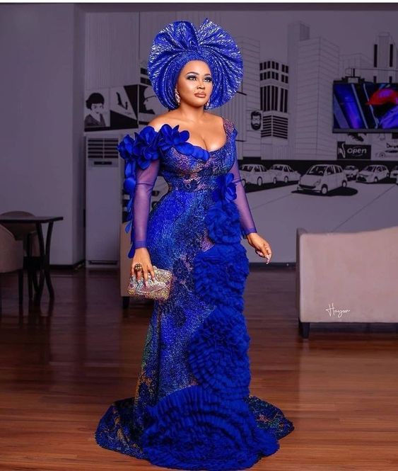 I love this outfit! Aso ebi, African wax prints: Wedding dress,  Aso ebi,  Mercy Aigbe,  Aso Ebi Dresses  