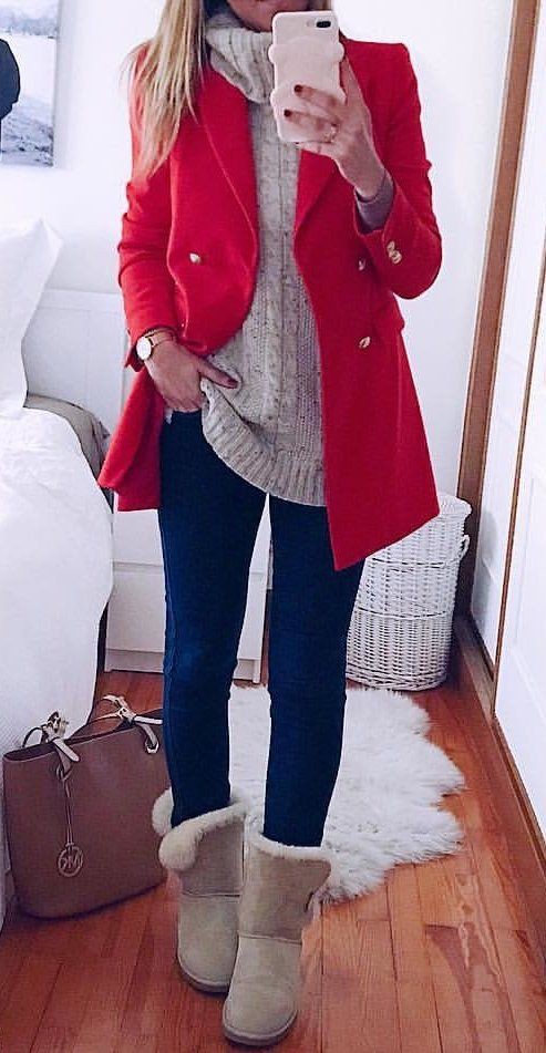 Outfit rojo invierno mujer, Casual wear: Dress code,  Casual Outfits,  Youthful outfits  