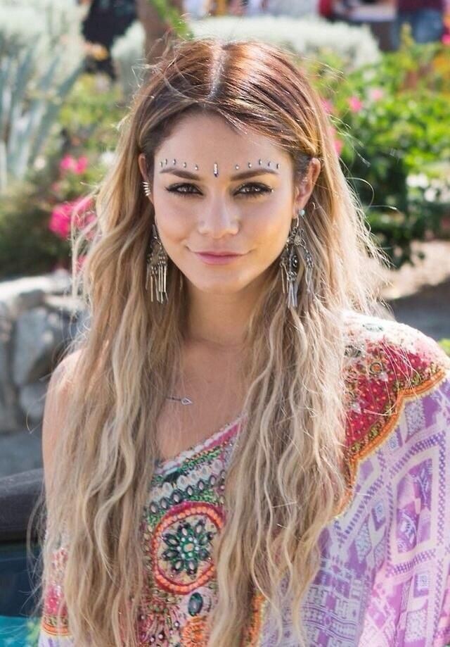 Cute Vanessa hudgens hippie style: Bohemian style,  Vanessa Hudgens,  Austin Butler,  Hairstyle Ideas  