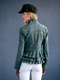 Jean Military Jacket Style, Leather jacket: Crop top,  Military Jacket Outfits  
