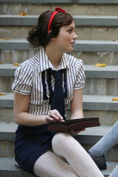 Preppy blair waldorf style: Skirt Outfits,  School uniform,  Blair Waldorf,  Leighton Meester,  Queen bee  