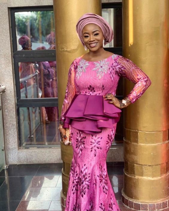 Beautiful Aso Ebi Styles, Aso ebi, Yoruba people: Aso ebi,  Haute couture,  Aso Ebi Dresses  