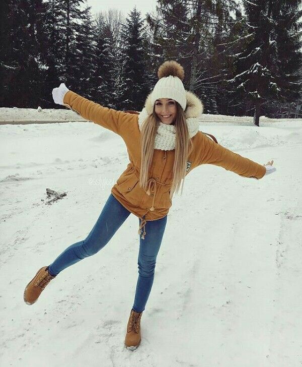 Cute & most liked snow winter outfits 2019, Winter clothing: winter outfits,  Boot Outfits,  Snow boot,  Casual Outfits  