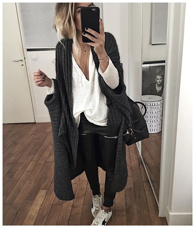 What To Wear To College Everyday, Stylish Shoulder Bag, American Vintage: College Outfit Ideas,  Vintage clothing  