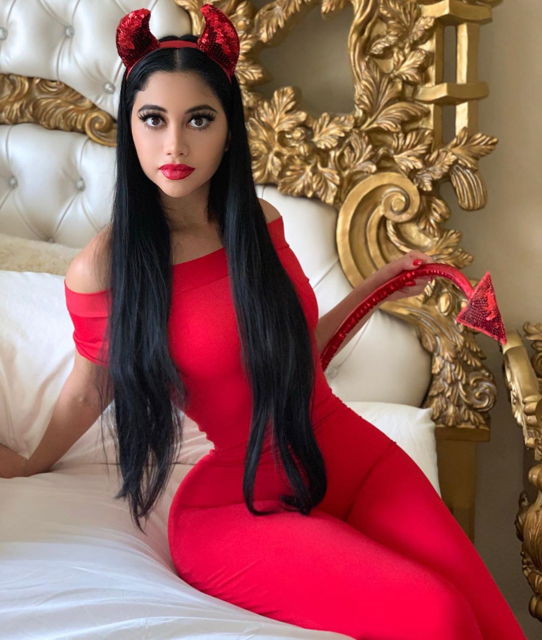 Jailyne ojeda disfraz de halloween: Halloween costume,  Fashion Nova,  Jailyne Ojeda Ochoa,  Miss Bumbum  